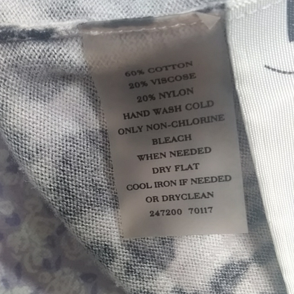 Ann Taylor Sz XS Leopard Print Button Down Cardign - Picture 4 of 4